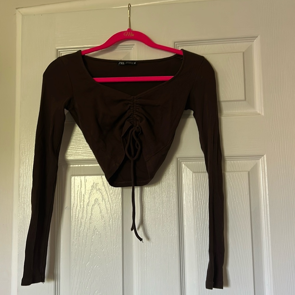 Brown long sleeve crop top